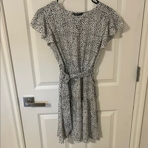 SHEIN Black and White Midi Sundress with Flutter Sleeves